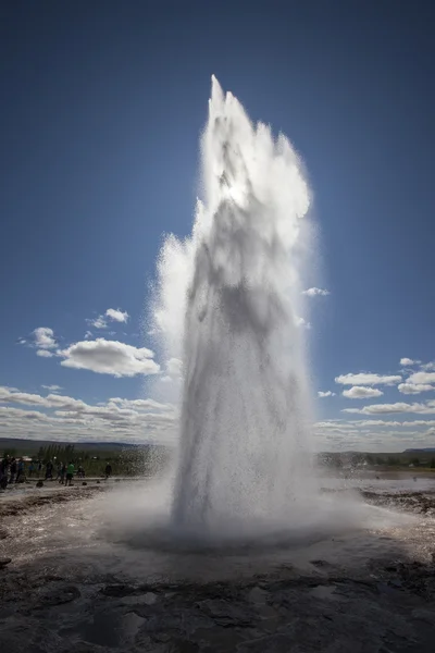 Gran géiser en Islandia — Foto de Stock