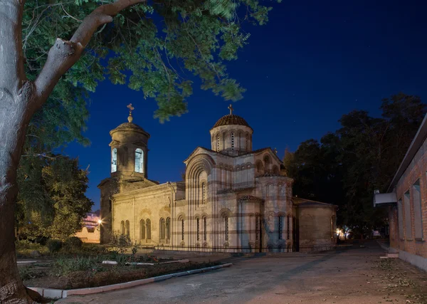 Igreja de São João Batista na cidade de Kerc — Fotografia de Stock