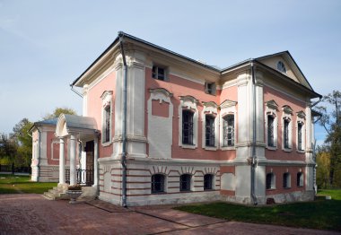 Manor Lopasnya-gebe