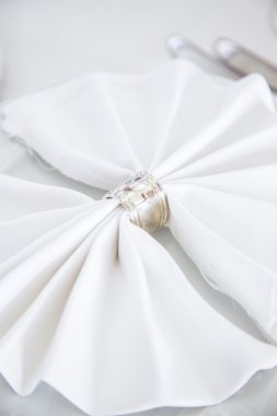 Bir olay partisi için tablo ayarlandı