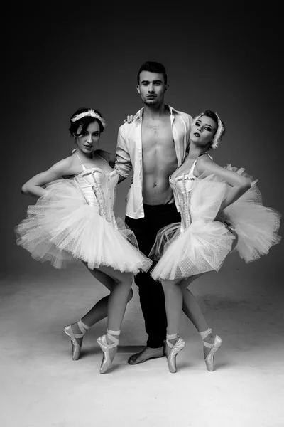 Klasszikus balett-táncosok — 스톡 사진
