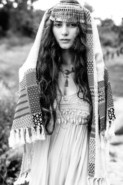 Halk Kırım Tatar elbiseleri kız