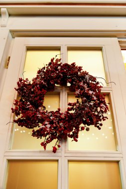 Tatil kapı çelengi