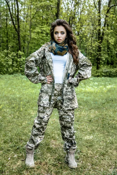Красиві армії жінка — стокове фото