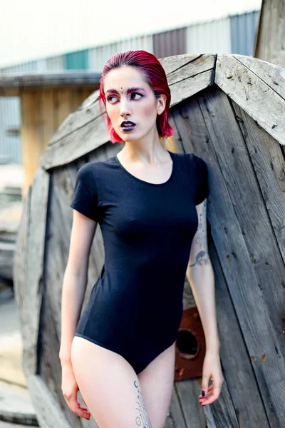 Attractive young woman with red hairstyle — ストック写真