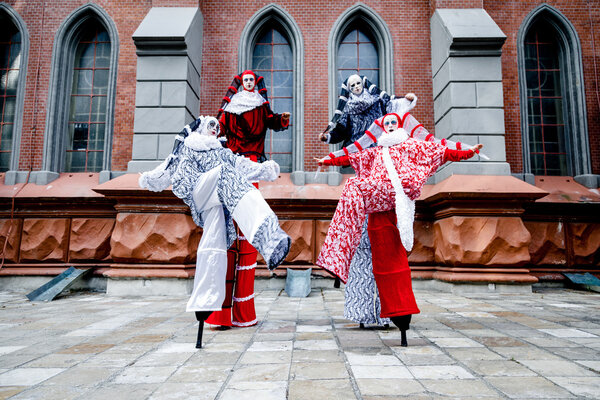 Четыре веселых клоуна
