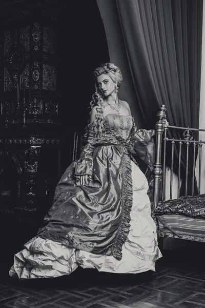 Retro Barok moda kadın — Stok fotoğraf