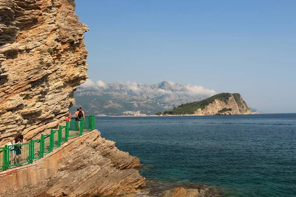 亚得里亚海沿岸不同寻常的岩石 — 图库照片