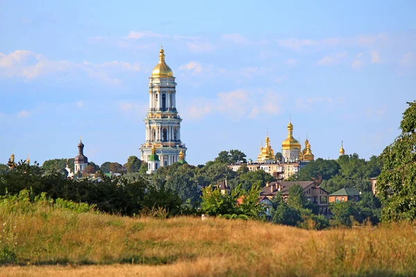 Kiev Pechersk Lavra Background Blue Summer Sky — Stock Photo, Image