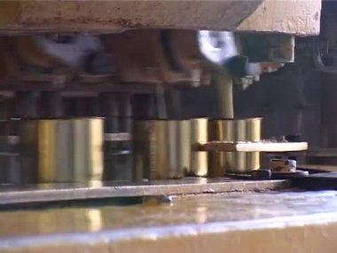 Kapsayıcı boş kutu doldurma