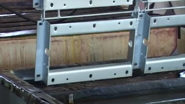 Article expédié en conteneur avec fluide galvanique 