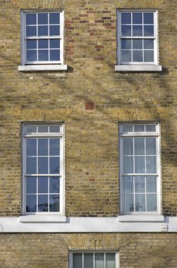 Islington Londra İngiltere'de büyük açık pencereler