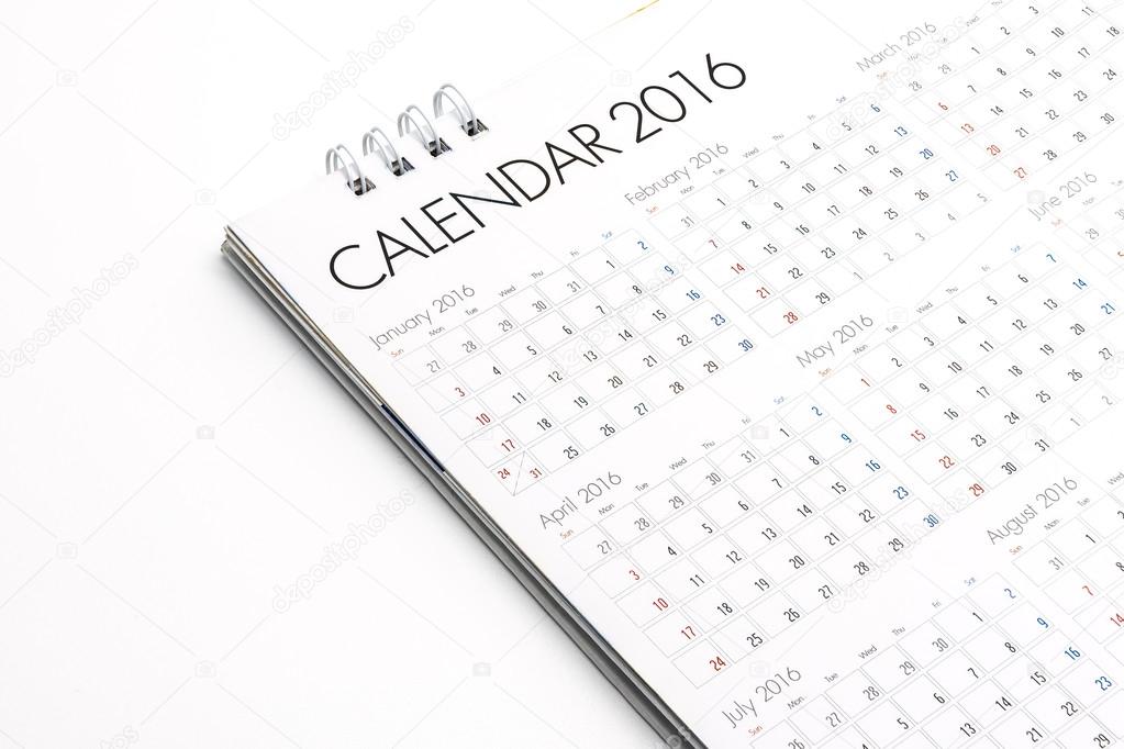 White paper desk spiral calendar 2016 