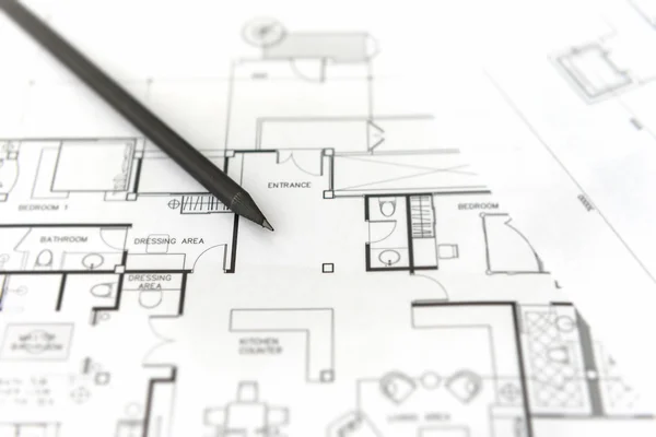Черный карандаш на архитектуре для строительных чертежей — стоковое фото