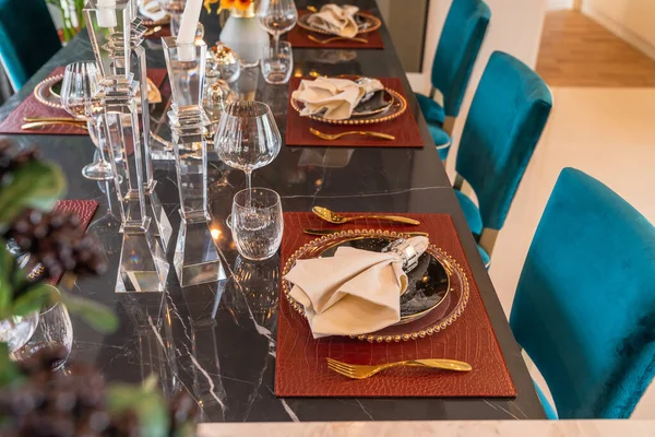 Comedor Clásico Con Mesa Comedor Concepto Decoración Interiores —  Fotos de Stock