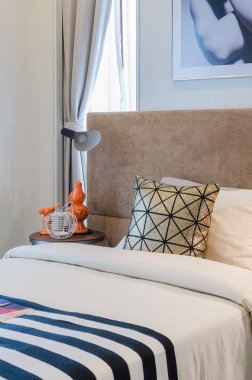 yastık yatak odasında Çift Kişilik Yatak 