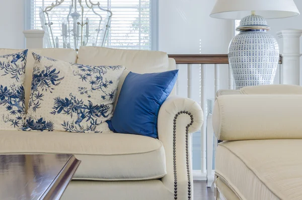 Luxury living room with blue pillow on sofa — Stock Photo, Image