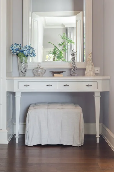 White dressing table with mirror — Stock Photo, Image