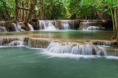 Huay mae kamin Milli Parkı, Kanchanaburi, Thailan şelale