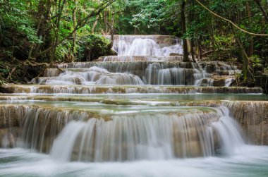 Huay mae kamin Kanchanaburi, Tayland için güzel şelale