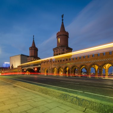 Oberbaum Köprüsü, Berlin, Almanya 