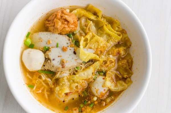 Gorące i pikantne Thai Noodle — Zdjęcie stockowe