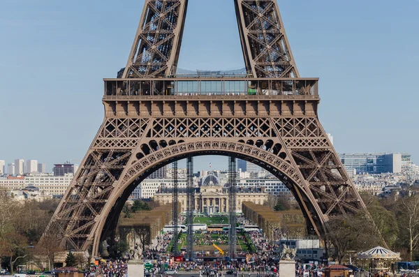 埃菲尔铁塔。巴黎的城市景观。法国欧洲. — 图库照片