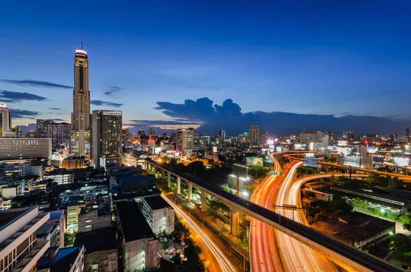 Sunset in Bangkok with Baiyok tower — Stock Photo, Image