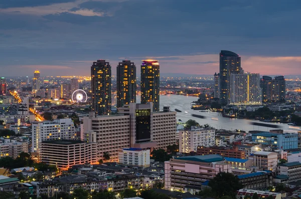 Bangkok cityscape at twilight time — Stock Photo, Image