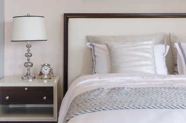 Tablo Klasik lamba stili