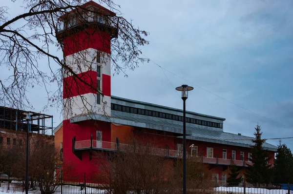 Veliky Novgorod, Rusya - 28 Ocak 2021: Genç Denizciler Kulübü 'nün eğitim binası
