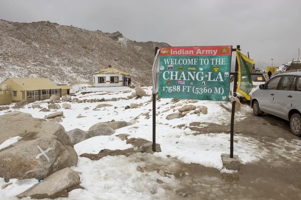 Sign at Chang La Pass ,Ladakh India — Stock Photo, Image