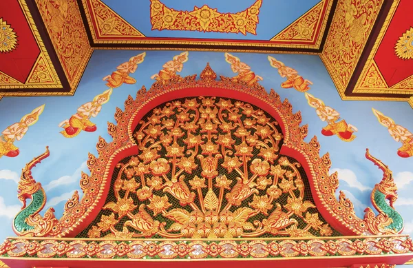 Traditional Thai style art wall craft in temple of Thailand — Stock Photo, Image