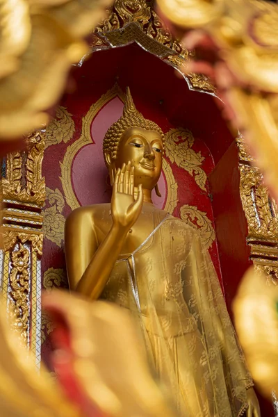 Standing Golden Buddha statue in temple ,Thailand — Stock Photo, Image