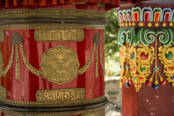 Roue de prière au monastère Hemis Leh Ladakh, Inde — Photo