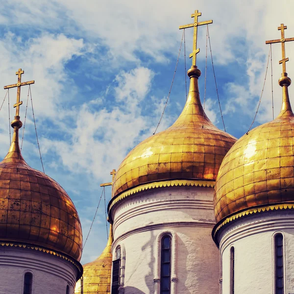 Fermer La cathédrale de l'Annonciation au Kremlin, Moscou, Russie — Photo