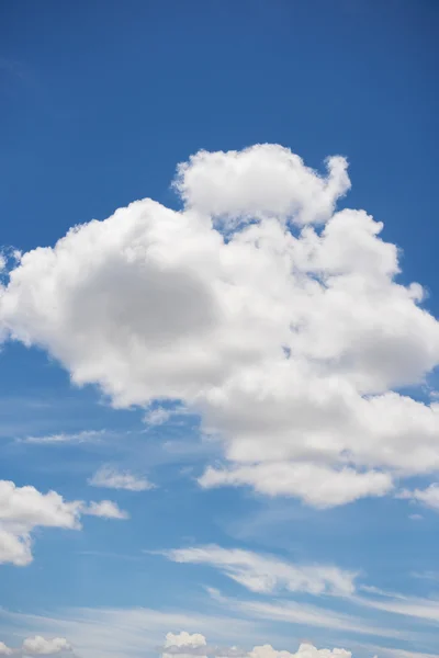 Nice blue sky and cloud — Stock Photo, Image