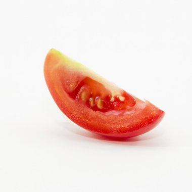 Küçük parça halinde dilimlenmiş domates 