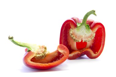 Taze kırmızı bell biber dilimlenmiş iki boyutu