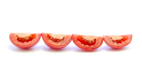 Tomaten gesneden in rechte lijn — Stockfoto