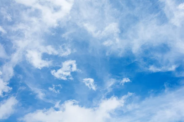 Dramatic sky clouds in summer — Stock Photo, Image