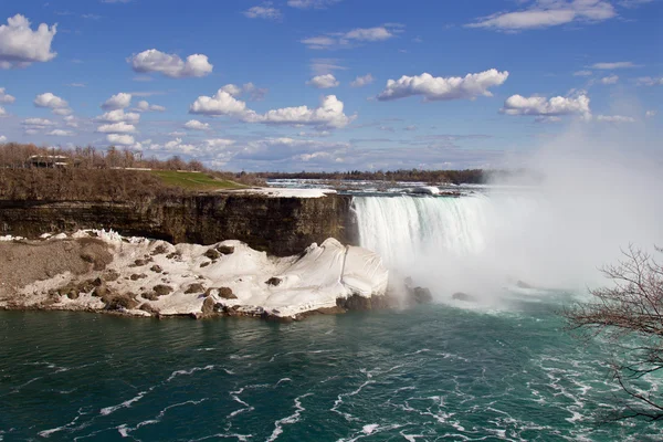 Bella immagine delle incredibili cascate del Niagara — Foto Stock