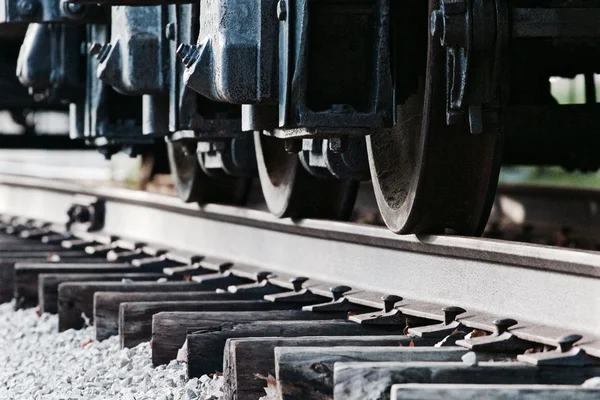 Beautiful photo of the moving wheels of the train — Stock Photo, Image