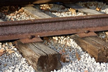 Paslı demiryolu ile görüntü