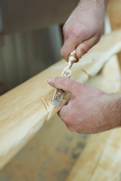 adam bir keski, erkekler ellerini, ahşap ile çalışma