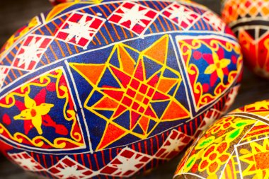 Paskalya yumurtaları paslı yönetim kurulu 