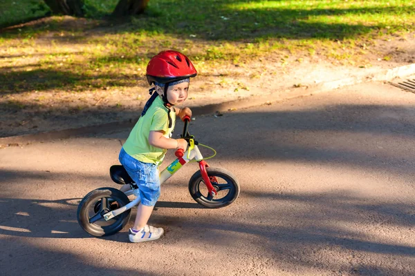 Little bicycle driver — Stock Photo, Image