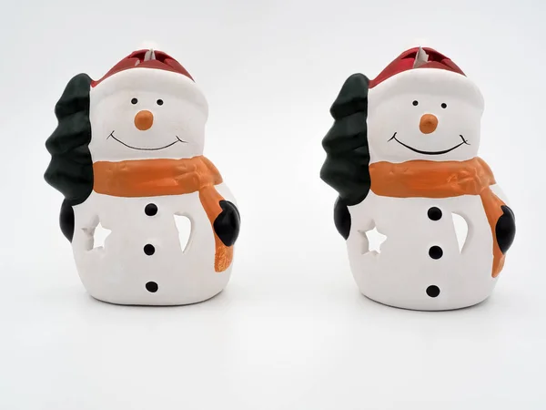 Dos Muñecos Nieve Idénticos Candelabros Navidad —  Fotos de Stock
