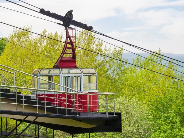 Red Cab Broken Funicular Old Cable Car Closed Because Coronavirus — Stock Photo, Image