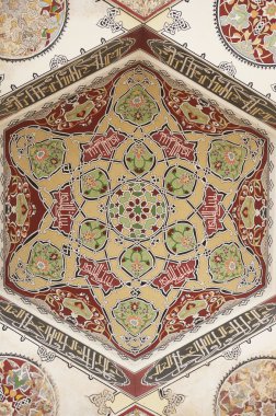 Edirne, Türkiye 02.04.2016: Geleneksel Türk resim Samii 1437-1447 Camii kubbe üzerinde 
